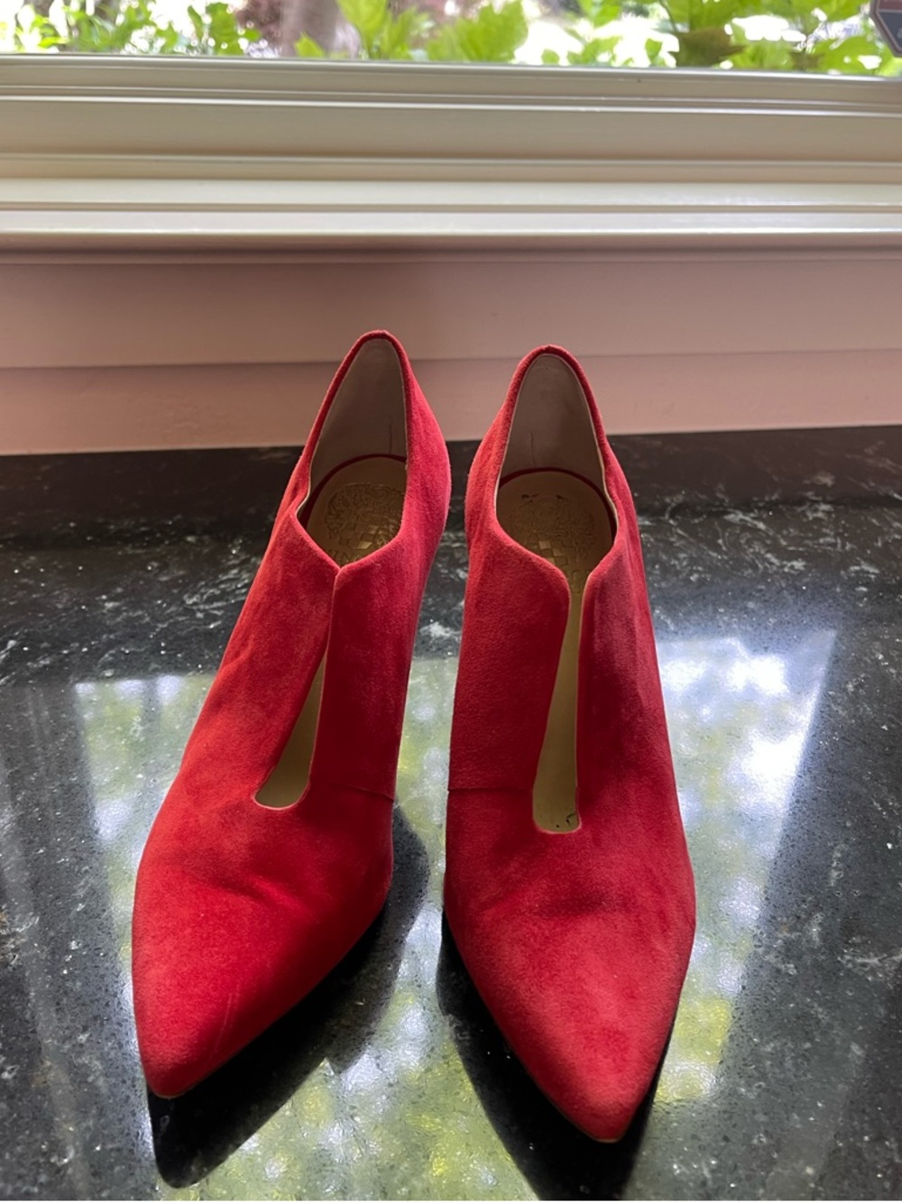 Vince Camaro Women's Red Suede Pointed-Toe Booties